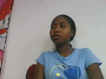 Marinah1a  live sex cam