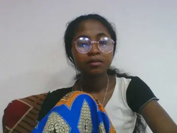Marinah1a  live sex cam