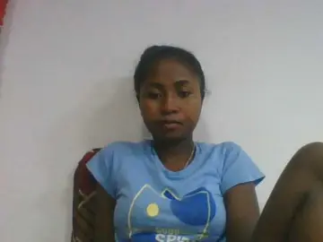 Marinah1a  live sex cam