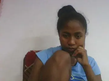 Marinah1a  live sex cam