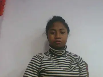 Marinah1a  live sex cam