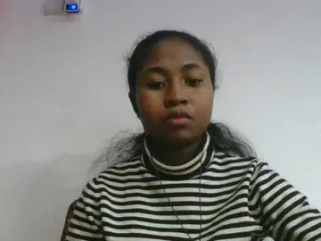Marinah1a  live sex cam