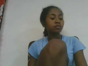 Marinah1a  live sex cam