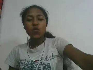 Marinah1a  live sex cam