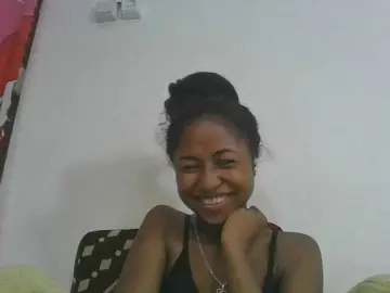 Marinah1a  live sex cam