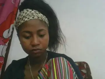 Marinah1a  live sex cam