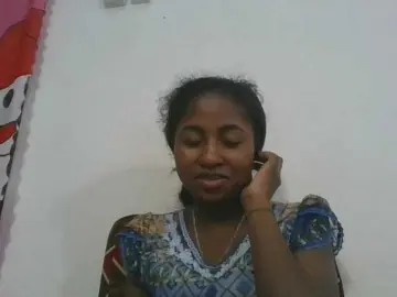 Marinah1a  live sex cam