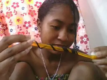 Marinah1a  live sex cam