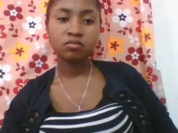 Marinah1a  live sex cam