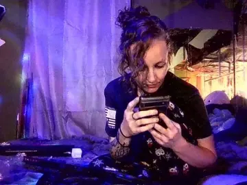 Meateater7455  live sex cam