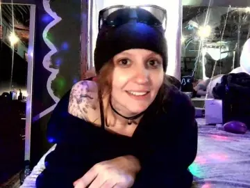 Meateater7455  live sex cam