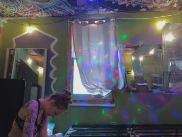 Meateater7455  live sex cam