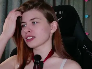Callmetori  live sex cam
