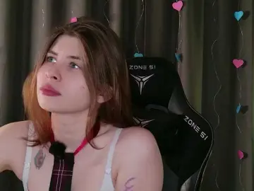 Callmetori  live sex cam