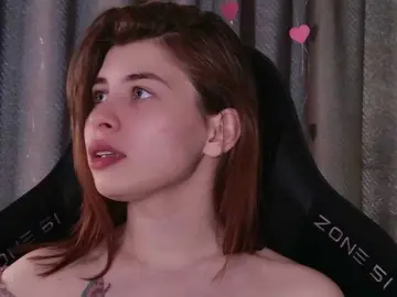 Callmetori  live sex cam