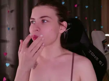 Callmetori  live sex cam