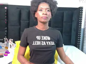 Petitelittleebony  live sex cam