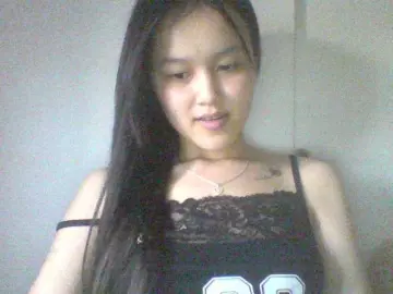 Alina-2k  live sex cam