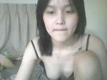 Alina-2k  live sex cam