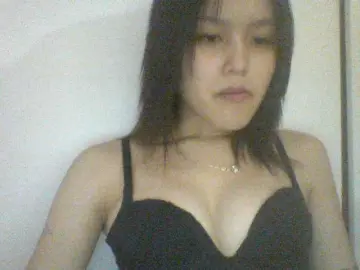 Alina-2k  live sex cam