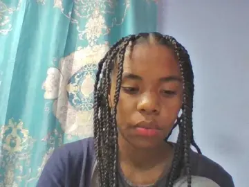 Emelie1a  live sex cam