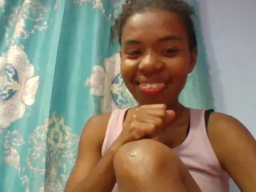 Emelie1a  live sex cam