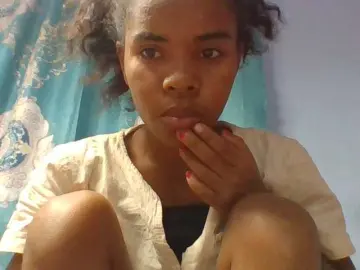 Emelie1a  live sex cam
