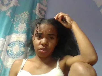 Emelie1a  live sex cam