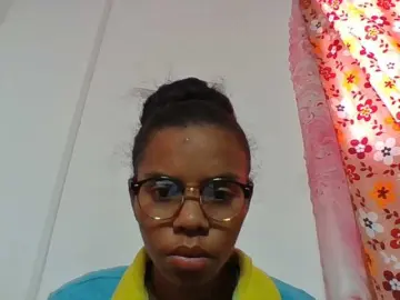 Emelie1a  live sex cam