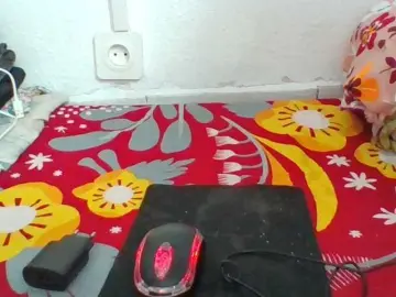 Emelie1a  live sex cam
