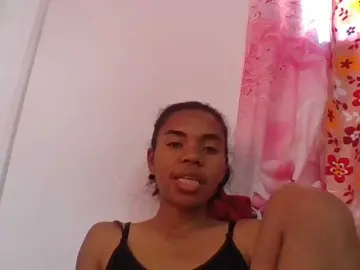 Emelie1a  live sex cam