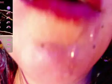 GatuSexx  live sex cam