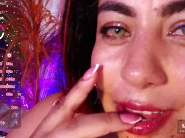 GatuSexx  live sex cam