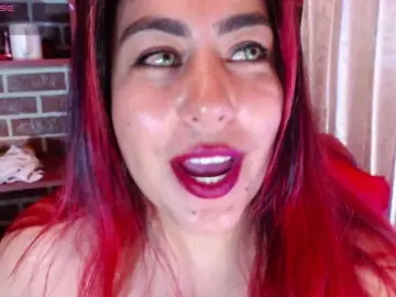 GatuSexx  live sex cam