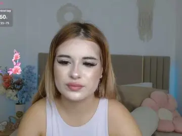 Kitty-m1la  live sex cam