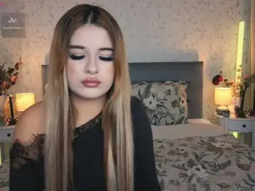 Kitty-m1la  live sex cam