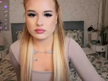Kitty-m1la  live sex cam