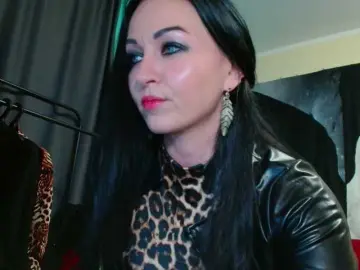 Monkey104  live sex cam