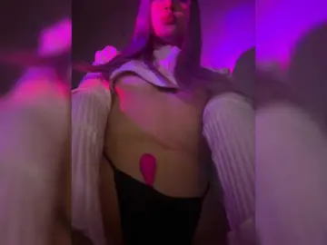 MysteryBelle  live sex cam