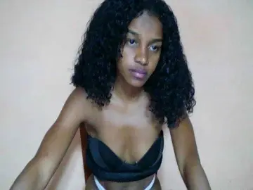 Nadia001  live sex cam