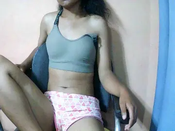 Nadia001  live sex cam