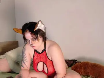 Red-RoxyFoxy  live sex cam