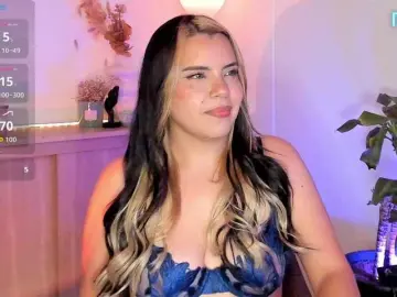 Val-kyrie  live sex cam