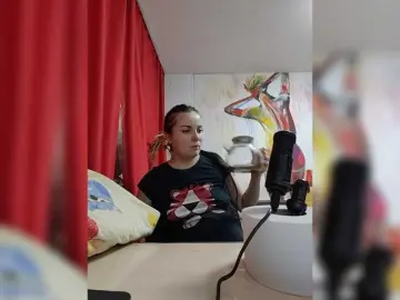 YesBabyYes  live sex cam