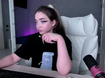 Causeoferection  live sex cam
