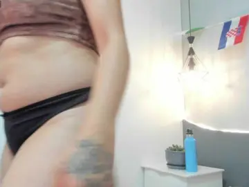 Salalinz  live sex cam