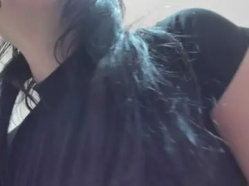 Salalinz  live sex cam