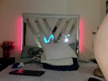 Samantha-dimou  live sex cam