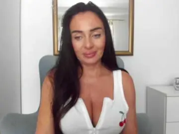 Sensuallstella  live sex cam