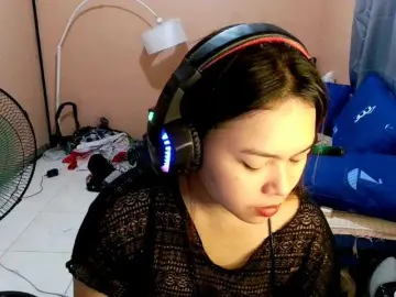 Sweetiepiee  live sex cam